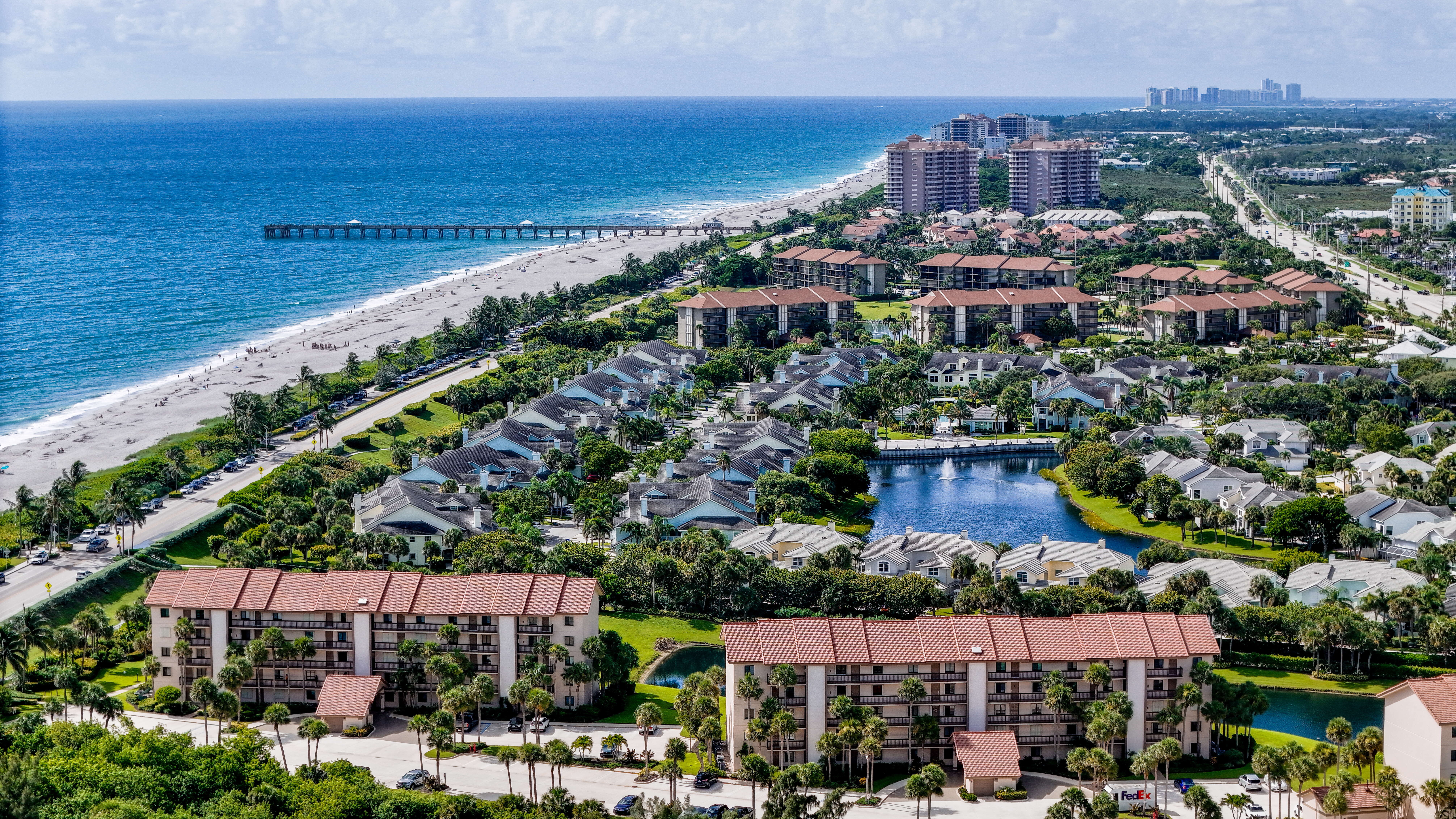 Drone photography of Florida waterfront property